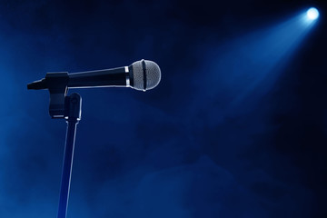 Obraz premium Microphone on stand