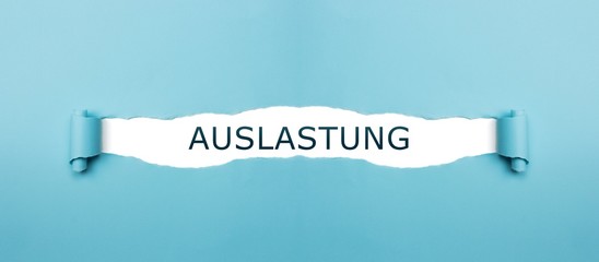 Auslastung auf gerissenen Papier