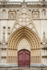 Façade de la cathédrale Saint Jean à Lyon