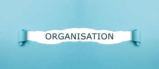 Organisation auf gerissenen Papier