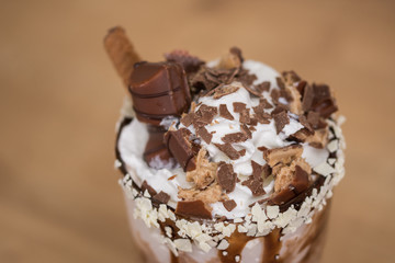  Milkshake with chocolate cookies 