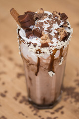  Milkshake with chocolate cookies 