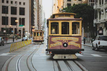 Naklejka na ściany i meble San Francisco Cable Cars on California Street, California, USA
