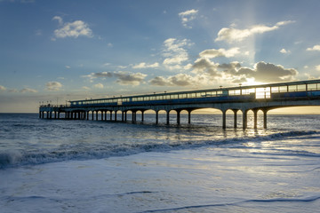Obraz premium Sunset at the Boscombe Pier