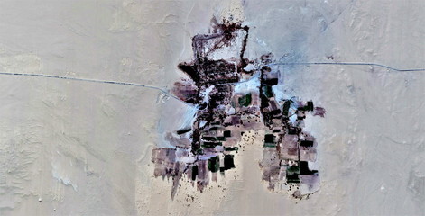 The power of the wind, farms of human crops in the desert, tribute to Pollock, abstract photography...