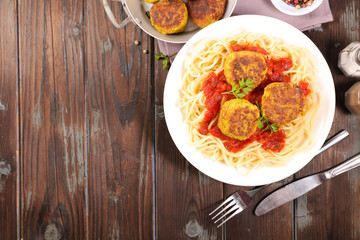 spaghetti with vegetarian meatball