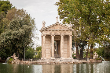 Templo de Esculapio, Parque Vila Borghese, Roma, Italia