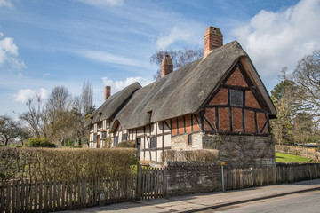 Fototapeta na wymiar Anne Hathaway's Cottage located in Sahakespears Stratford-upon-Avon