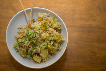 Rice with vegetables.