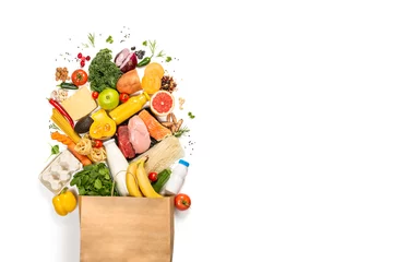 Foto op Plexiglas Eten Boodschappenconcept - vlees, vis, fruit en groenten met boodschappentas, bovenaanzicht