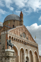 Fototapeta na wymiar The Basilica of Saint Anthony of Padua (Basilica di sant'Antonio di Padova) in Padua, Veneto, Italy