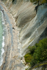 Parque Nacional de Jasmund Bellos acantilados sobre el mar en la costa alemana que sobre el mar del Báltico