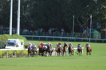 day racing at Happy Valley racing field