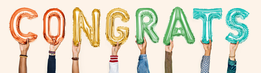 Colorful alphabet balloons forming the word congrats - obrazy, fototapety, plakaty