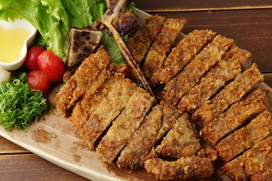 「Tボーン」の写真素材 126件の無料イラスト画像 Adobe Stock