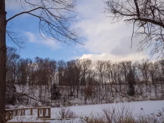 Foto auf Leinwand Snowy Field with Blue Skies © Christina Saymansky