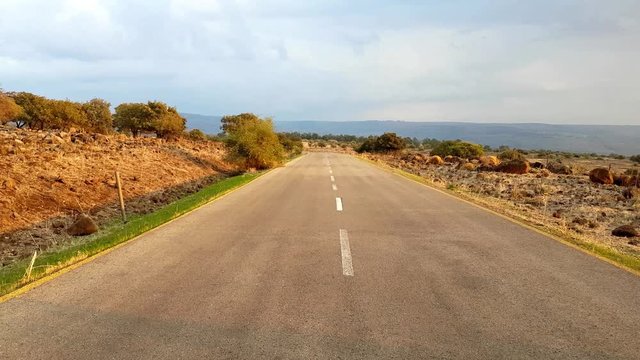 Counrty Road rise-up