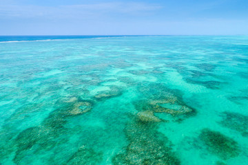 Fototapeta na wymiar alone emerald reef lagoon of tropical island in Tanzania