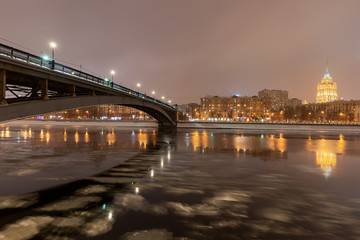 Fototapeta premium Moskau zur Weihnachtszeit 2019