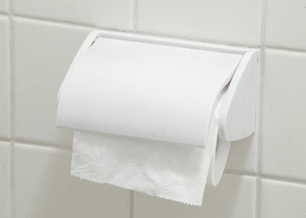 トイレットペーパー