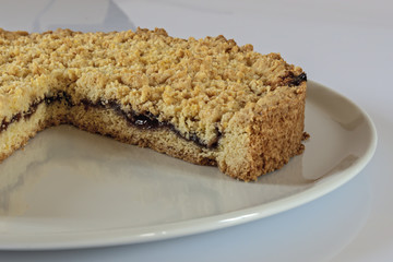 Crostata farcita alle ciliegie