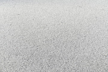 Eisfläche auf einem zugefrorenen See