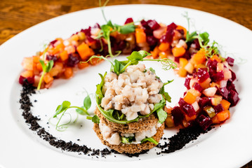 salad with beet and herring
