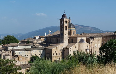 Fototapeta na wymiar View of center of Urbino, Marche, Italy