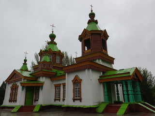 Fototapeta na wymiar Церковь и мечеть. Иконы и фрески. Казахстан.
