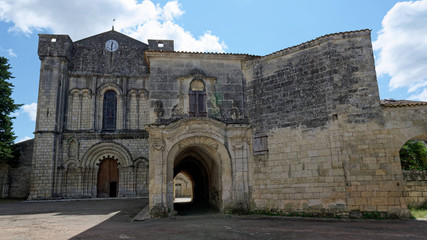 Fototapeta na wymiar Abbaye Saint-Étienne de Bassac, Charentes, Nouvelle-Aquitaine, France