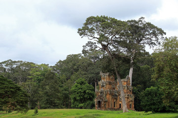 Fototapeta na wymiar Prasat Suor Prat, Angkor Thom, Cambodia