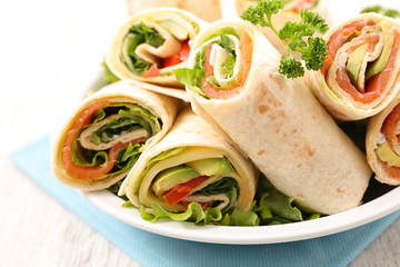sandwich wrap with vegetable
