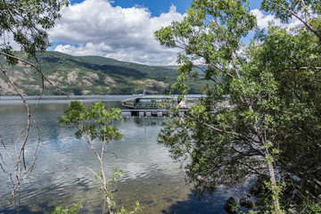 The largest lake of glacial origin in the Iberian Peninsula