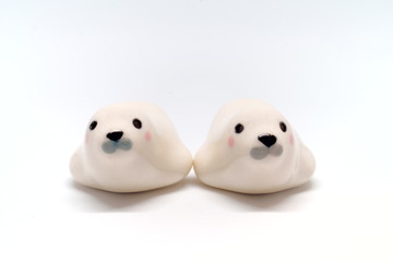 seal ornament Accessory