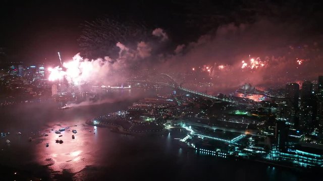 Sydney NYE 9pm fireworks at the Harbour Bridge & Opera House