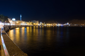 Obraz na płótnie Canvas Waterfront at Mutrah of Muscat at night