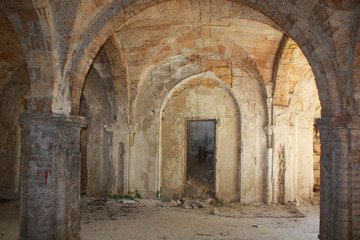 Fototapeta premium Opuszczony stary budynek