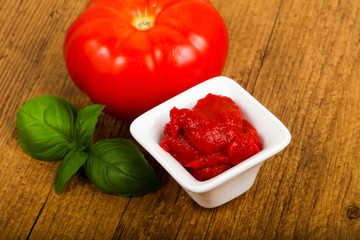 Tomato paste