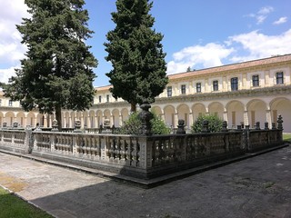 Certosa di San Lorenzo - Cimitero dei Priori al Chiostro Grande