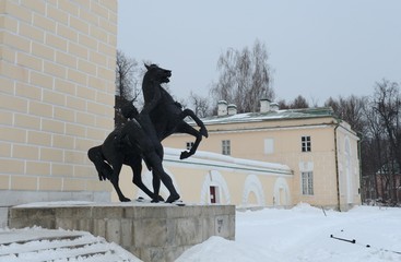 Sculpture "Horse Tamers" at the musical pavilion in the equestrian courtyard of the estate Vlahernae-Kuzminki. Natural historical park "Kuzminki-Lyublino"