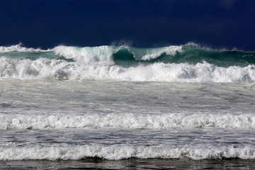 Portugal, Algarve, Rogil, Praia de Vale dos Homens, Costa Vicentina, Brandung an der Westkueste