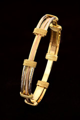 Bracelet from pure gold