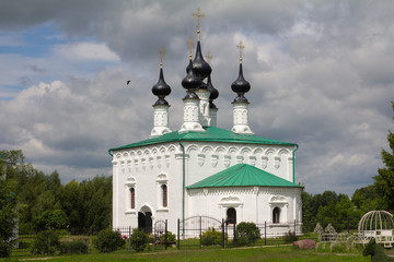 Fototapeta na wymiar Church of the Entry of the Lord into Jerusalem, Suzdal, Russia