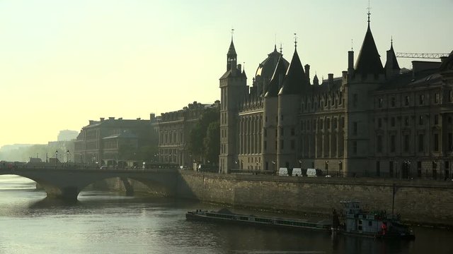 Seine River and Conciergerie, Ile de la Cite, Paris, France, Europe