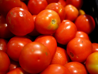  Bright colored tomato pile