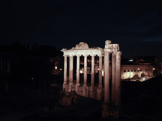 Obraz premium Roman ruins lit up at night 2