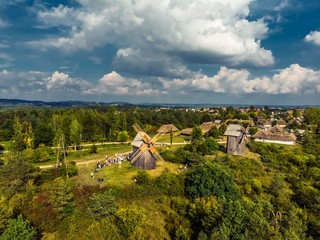 Tokarnia Kielce Wiatraki © Sławek Rakowski