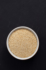 uncooked quinoa on bowl