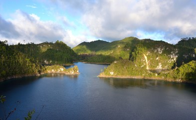 Fototapeta na wymiar Montebello Lakes National Park, Chiapas