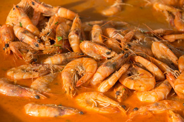 shrimp with rice in wine